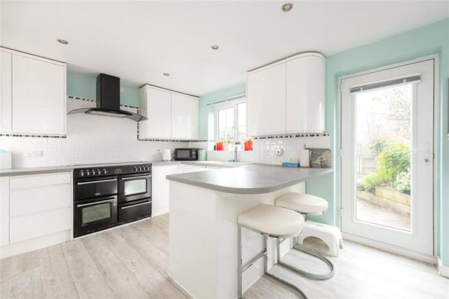 Kitchen/Breakfast Rm