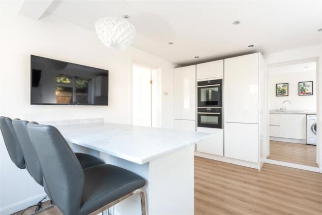 Kitchen/Breakfast Rm
