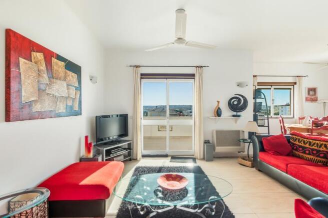 LIVING ROOM 2.jpg