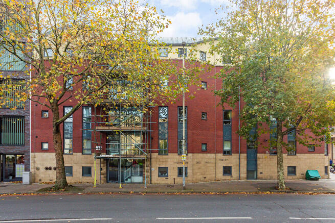 82287_Nasmith Court