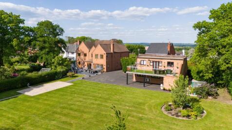 The Ridgeway, Astwood Bank, B96