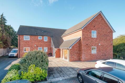 Cedar Park Road, Redditch, B97