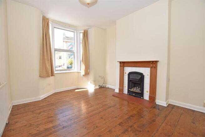 Living Room.JPG