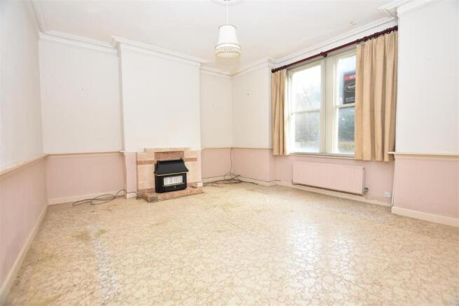 Living Room.JPG