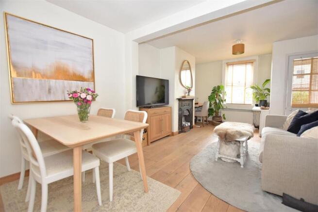 Open plan Living Room I.JPG