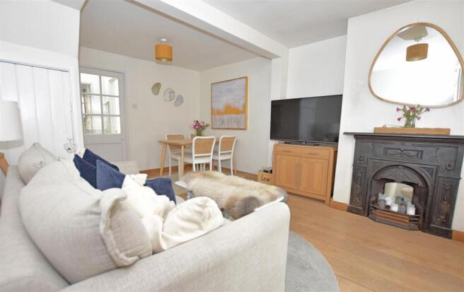Open Plan Living Room II.JPG