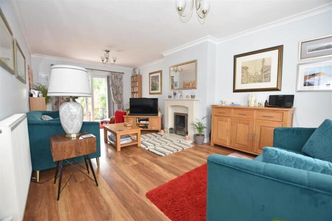 Living Room.JPG