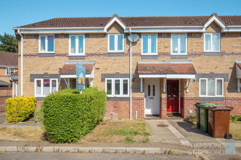 Willow Court, Attleborough