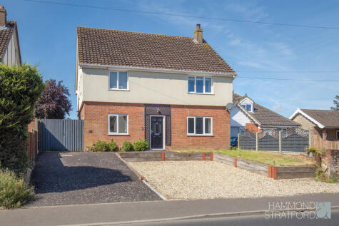 Queens Road, Attleborough