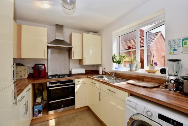 Kitchen/Dining Ro...