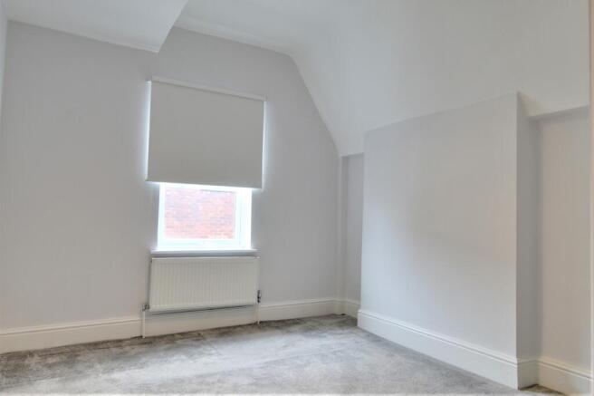 3.BEDROOM.jpg