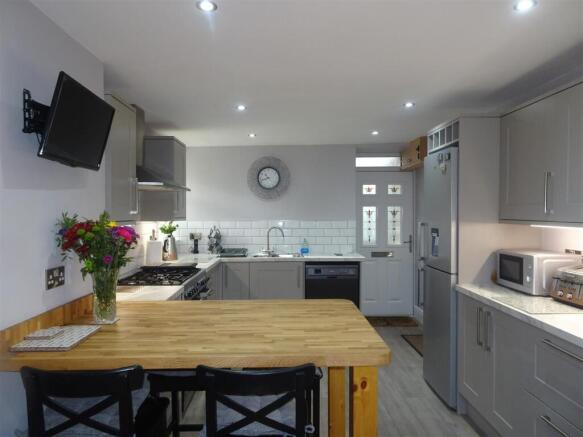 Kitchen/Breakfast