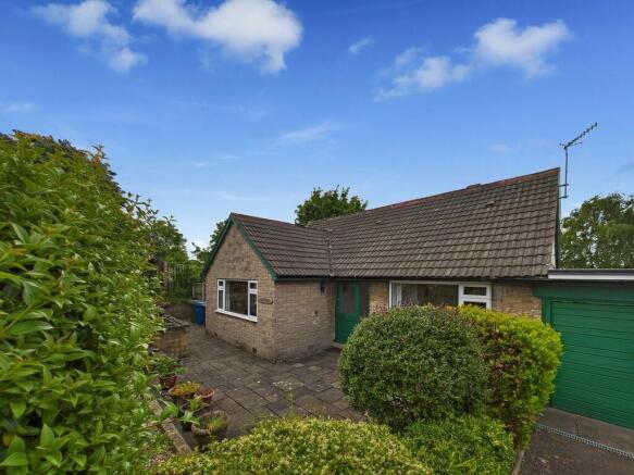 CAM04273G0-PR0129...