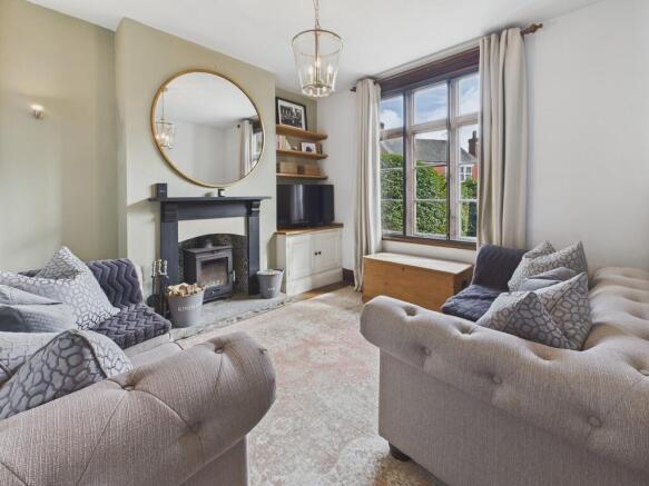 CAM04273G0-PR0157...