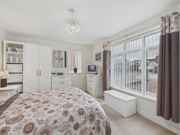 CAM04273G0-PR0223...