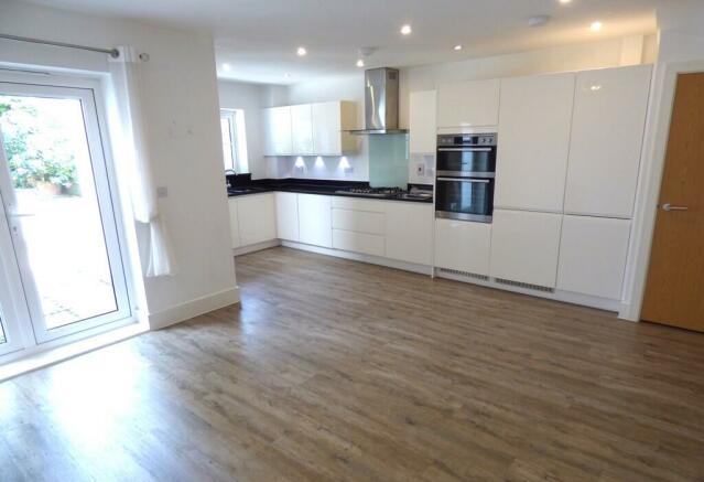 Fitted Kitchen/Dining Room