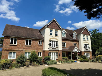 Epsom Road, Leatherhead