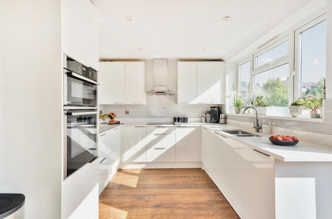 1326371-12-68873f254bc34