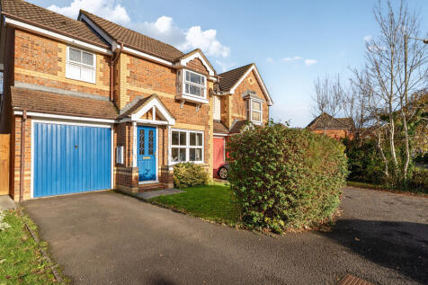 Heather Drive, Thatcham, RG18