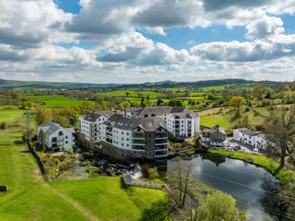 4 Falcon Crag, Cowan Head, Burneside, The Lake District, LA8 9HL