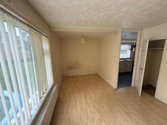 WhatsApp Image 2025-09-15 At 14.07.53 A13ca045 T202509170917.jpg