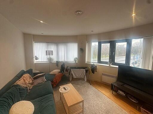 LOUNGE AREA T202510031328.jpg