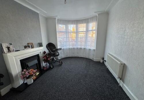 Front Lounge T202510061554.jpg