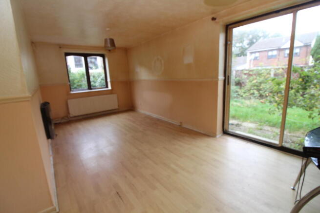 Lounge T202510101022.jpg