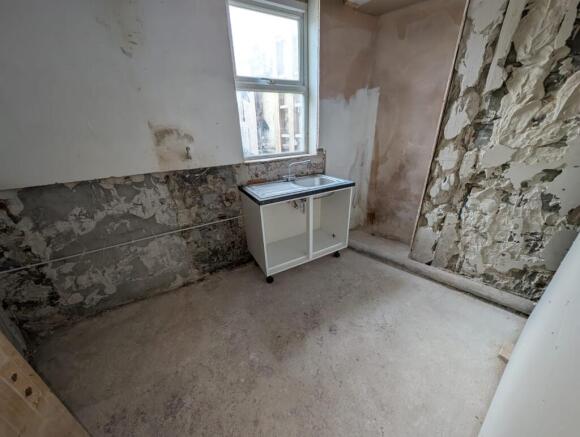 WhatsApp Image 2025-10-24 At 13.46.35 005419e5 T202510281011.jpg