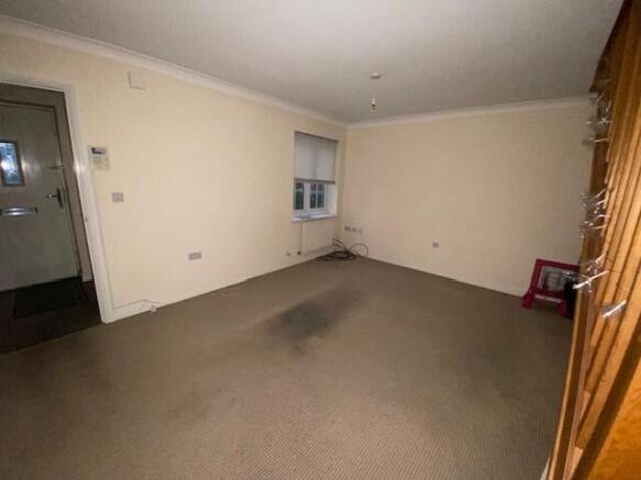 Lounge T202511191039.jpg