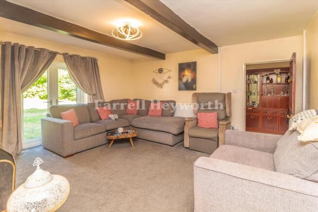 Main Reception T202511191527.jpg