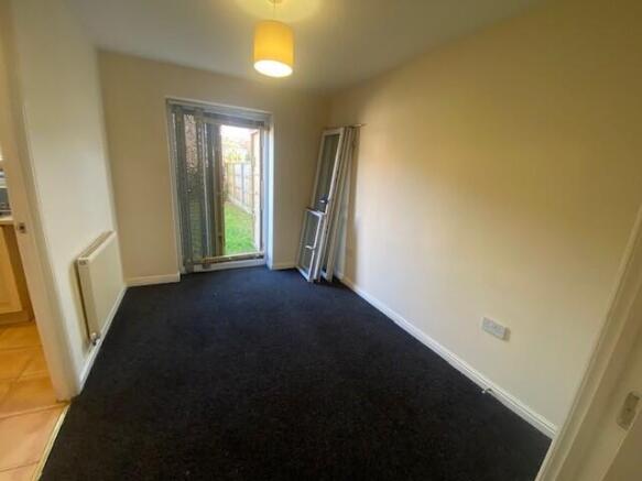 DINING ROOM T202511181148.jpg