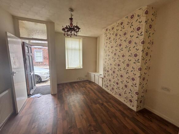 Entrace T202510221643.jpg