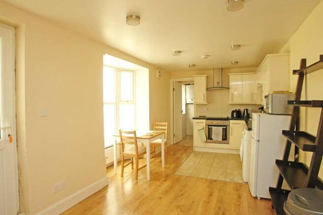 Kitchen-Diner Part 1