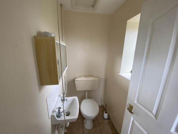 DOWNSTAIRS CLOAKROOM