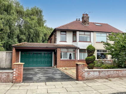 Lexton Drive, Churchtown