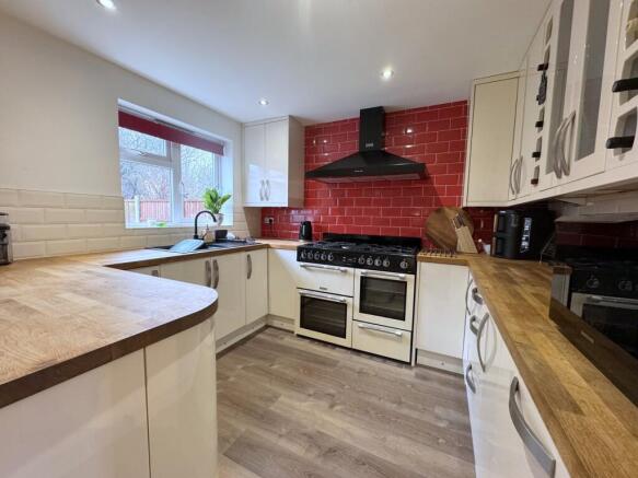Fitted Kitchen