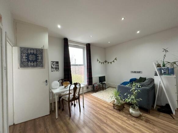 Flat 6 399 Wilmslow Road