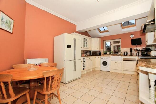 Kitchen/Breakfast Room