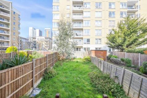 Jamestown Way, E14, Canary Wharf, London, E14