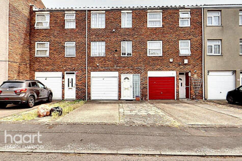 Mimosa Close, Harold Hill