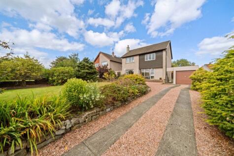 Broomside Place, Larbert, FK5