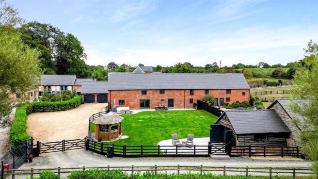 , Great Fernhill Barns Gobowen, Nr Oswestry, SY11