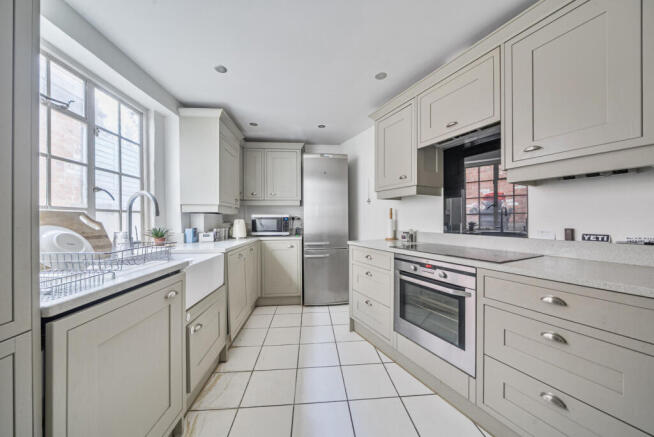 1346066-11-68b1cf...