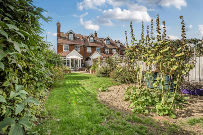 1357075-5-68d150f...