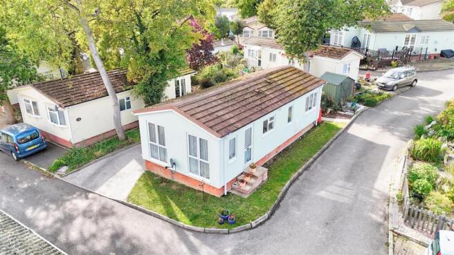 DJI_20250924151833_0929_D_Interior 4.jpg