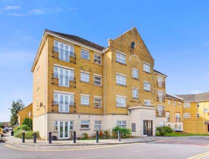 Scott Road, Edgware, HA8