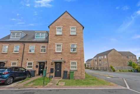 Marlington Drive, Huddersfield, HD2