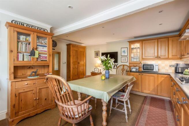 Rockery Cottage Kitchen-2.jpg