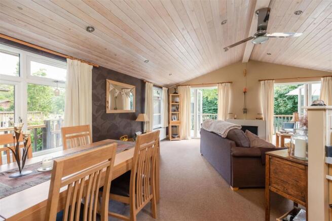 Bulmer Farm Lodges 5 Kitchen Dining Sitting Room-2